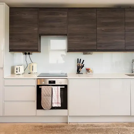 Star London Bell Lane 3-Bed Haven Apartment Hendon Exterior photo